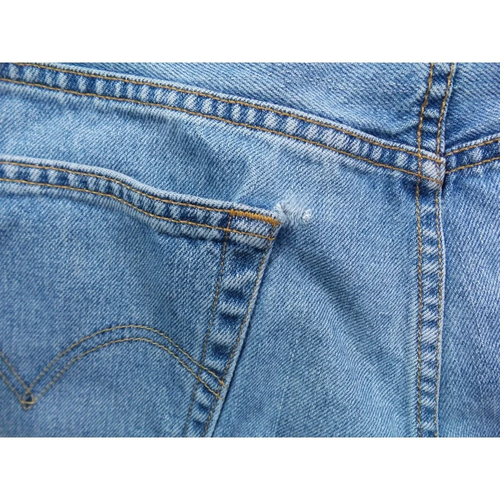 Vintage Levis Jeans Mens 40 x 32 Blue Denim 505 Regular Fit‎ Straight Leg Y2K